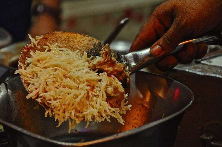 Street Food in Old Delhi, Image credits: Delhi Food Walks